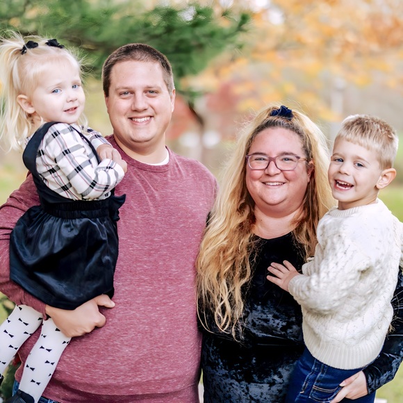 Meet your Posher, Brittany - Picture 1 of 1